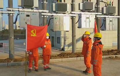 “火線”入黨，在湖北保衛(wèi)戰(zhàn)的戰(zhàn)場上接受組織的考驗(yàn)