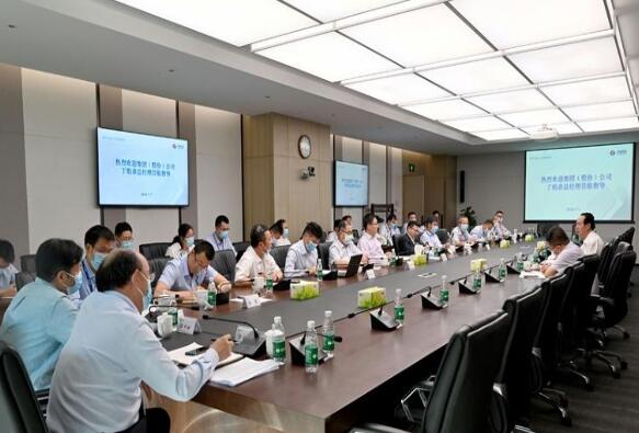 中國電建集團公司黨委副書記、總經(jīng)理丁焰章到電建國際公司調(diào)研