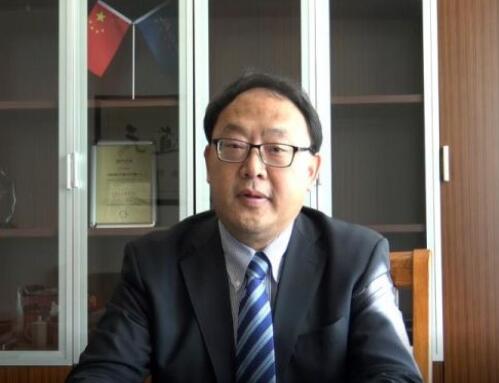 晶澳科技執(zhí)行總裁牛新偉：強(qiáng)而不爭，順勢而為
