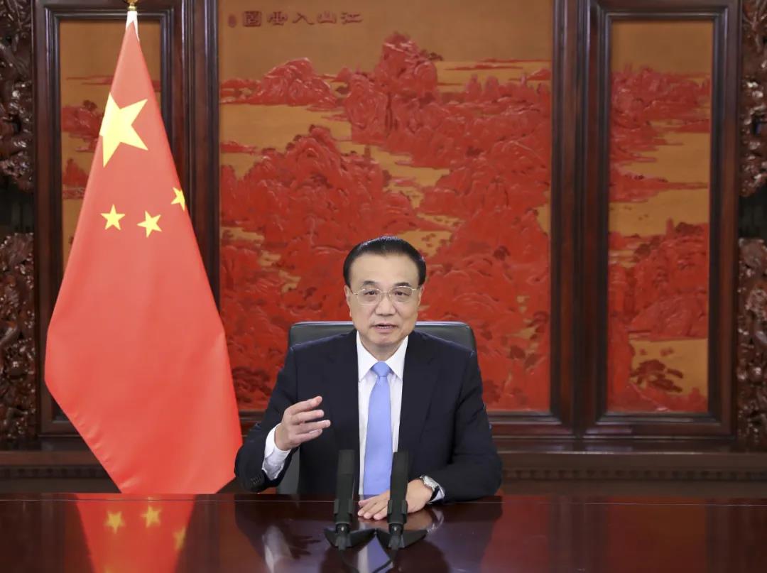李克強談能源發(fā)展：一手做“減法”，一手做“加法”