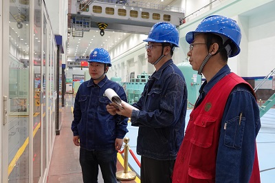 國網(wǎng)劉家峽水電廠節(jié)日保電，我在光明源頭堅(jiān)守