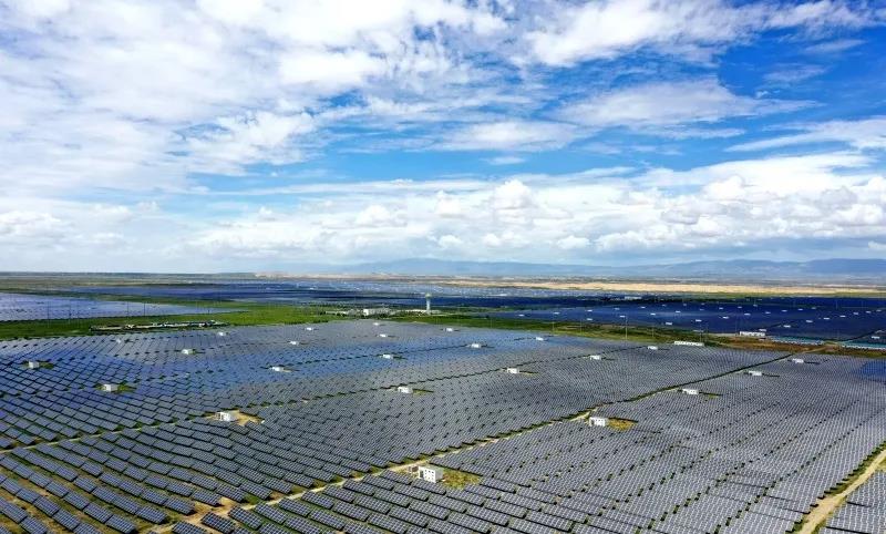 內(nèi)蒙古、甘肅、青海、寧夏3000萬千瓦大型風(fēng)電光伏基地項(xiàng)目有序開工（附名單）