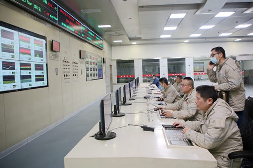 圖片1：“萬(wàn)家燈火，他們用心守護(hù)!”.JPG