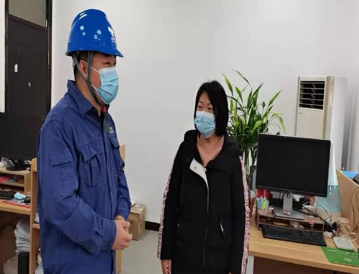 國(guó)網(wǎng)城固供電公司：走訪小微企業(yè)，當(dāng)好“電管家”