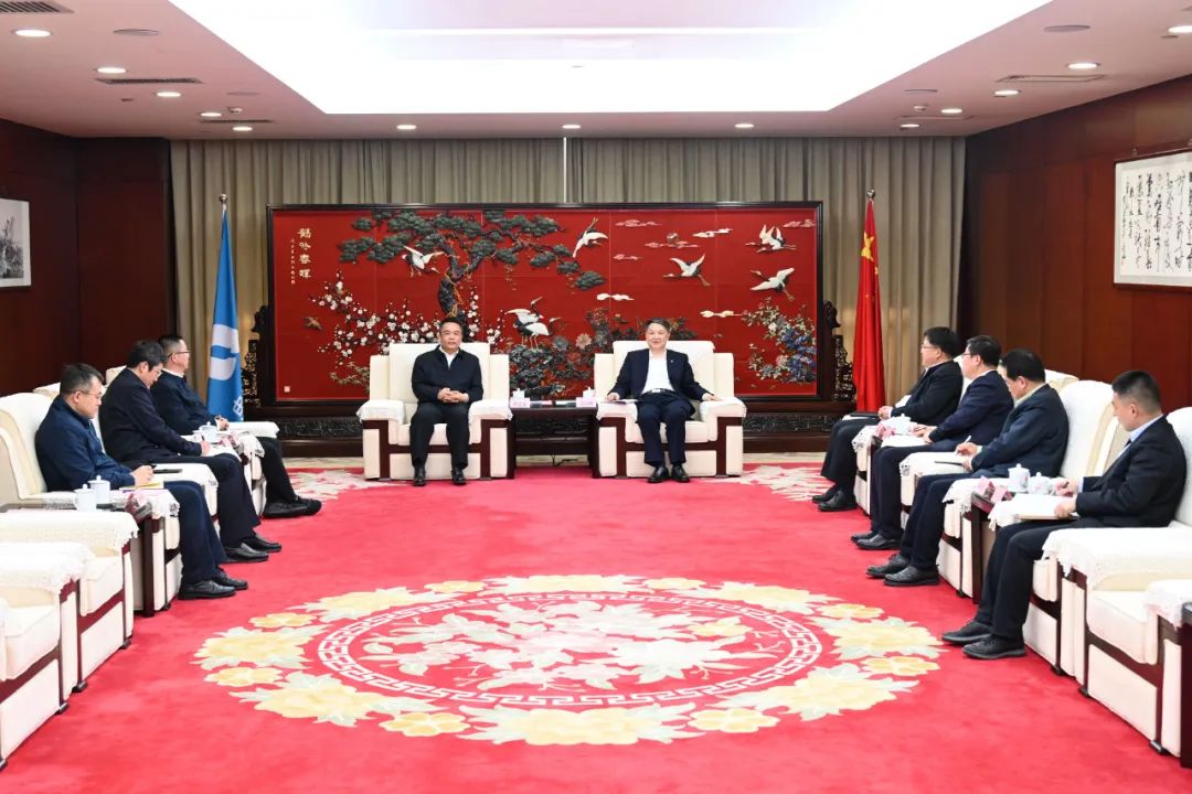 溫樞剛會見哈電集團(tuán)董事長、黨委書記曹志安