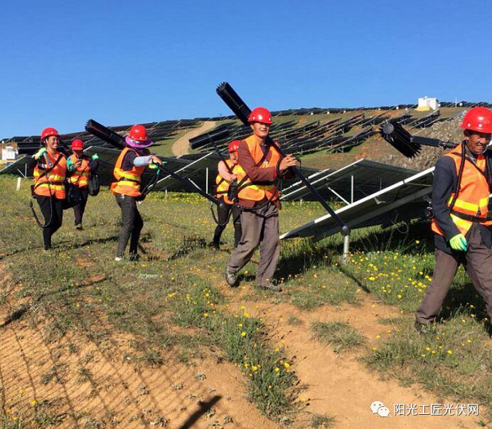 面積接近一個(gè)新加坡！青海塔拉灘光伏電站照亮“陽光之路”