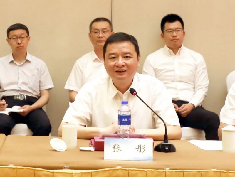 協(xié)鑫、徐工聯(lián)手！布局新能源