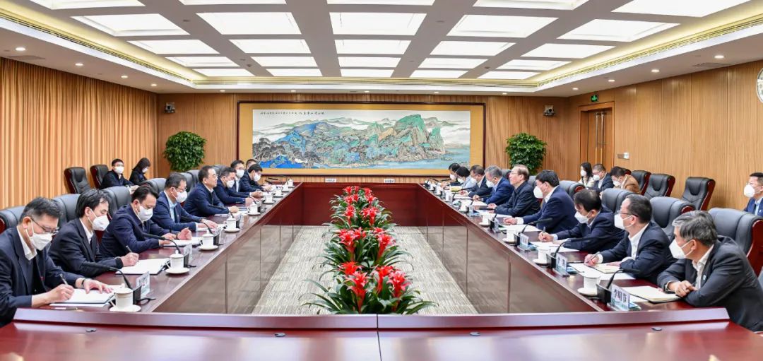 鄒磊、劉明勝與國家電網(wǎng)董事長辛保安、總經(jīng)理張智剛會談