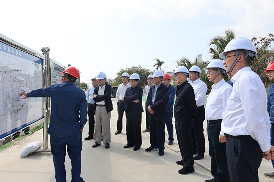華能集團外部董事到海南分公司及昌江、石島灣核電基地調研
