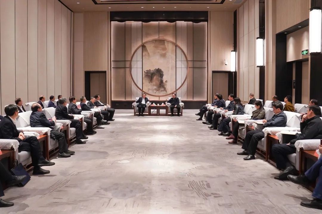 華能集團(tuán)黨組書記、董事長溫樞剛拜會雄安新區(qū)黨工委書記、管委會主任張國華