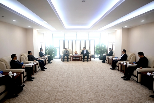 中國(guó)電建黨委常委、副總經(jīng)理王小軍會(huì)見大理州委副書記肖創(chuàng)勇
