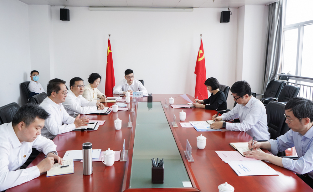 中國能建黨委常委、副總經理吳云與國家能源局華中監(jiān)管局黨組書記、局長任育之會談