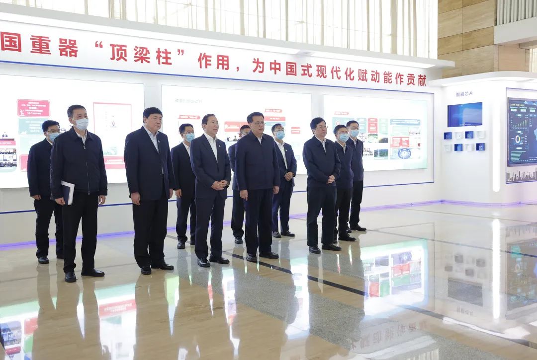 重慶市委書記袁家軍、市長胡衡華與國家電網(wǎng)董事長辛保安、總經(jīng)理張智剛會談