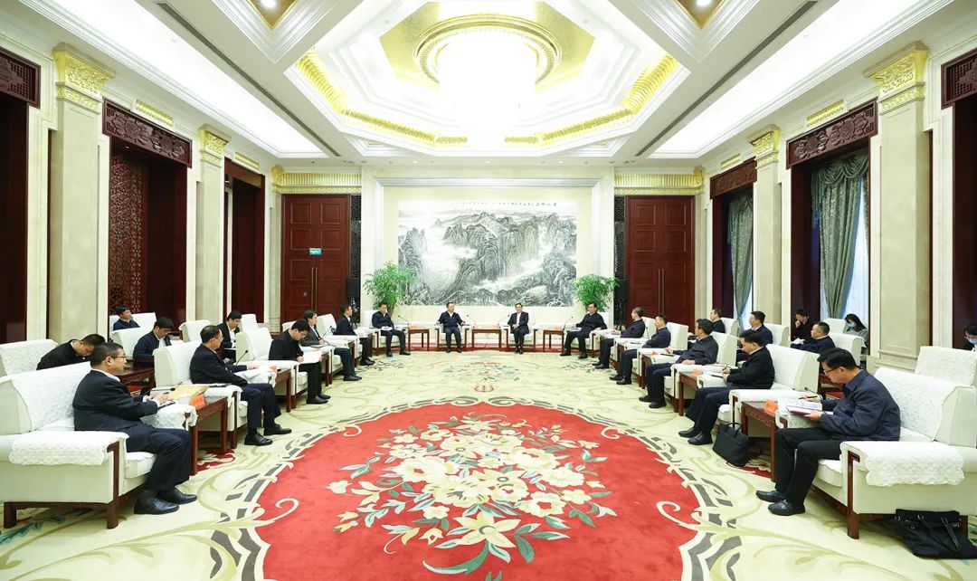 大唐集團黨組書記鄒磊拜會貴州省委書記徐麟、省長李炳軍