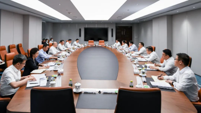 鄒磊、劉明勝與河北省省長王正譜會談