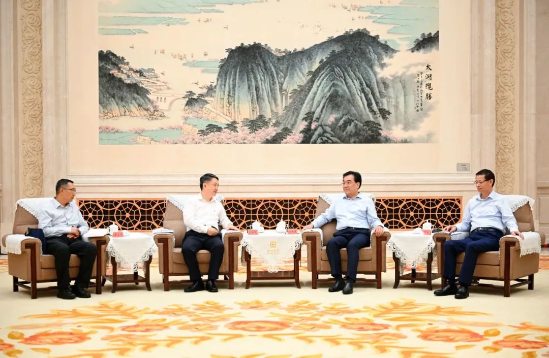華能集團(tuán)黨組書記、董事長溫樞剛拜會江蘇省委書記信長星、省長許昆林