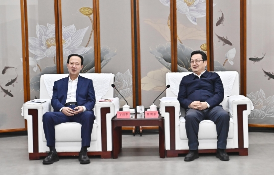 中國(guó)電建黨委書記、董事長(zhǎng)丁焰章王斌拜會(huì)雄安新區(qū)黨工委書記、管委會(huì)主任張國(guó)華