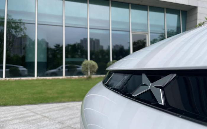小鵬汽車去年凈虧損擴大至103億，4月將發(fā)全新品牌