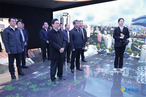 東營市委副書記、市長陳必昌調(diào)研儲能產(chǎn)業(yè)發(fā)展情況