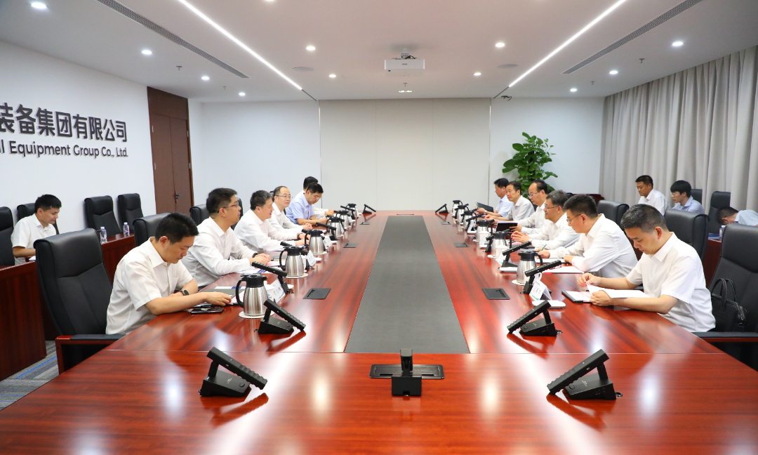 中國電氣裝備黨委副書記、總經(jīng)理周群會見西安市市長葉牛平