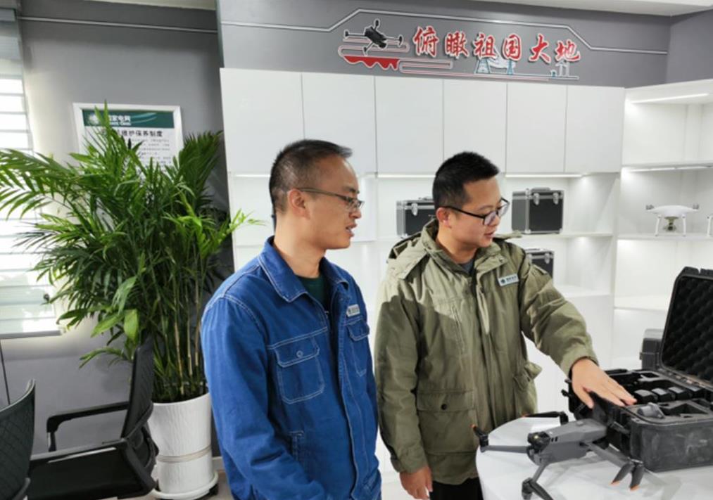 張著峰：從鄂城到肅北，電力幫扶路不停