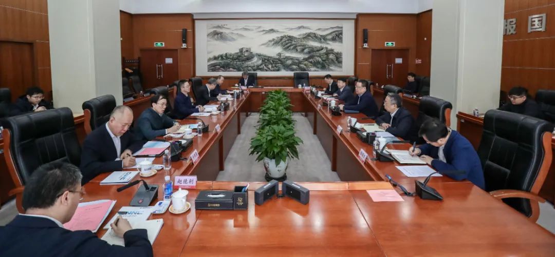 中核集團(tuán)會(huì)見中國(guó)一重董事、總經(jīng)理、黨委副書記呂智強(qiáng)一行