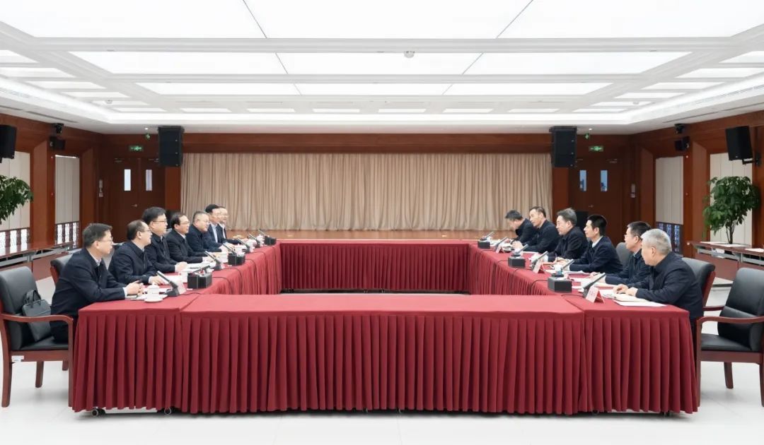華電集團江毅、葉向東拜會國家能源局黨組書記、局長王宏志